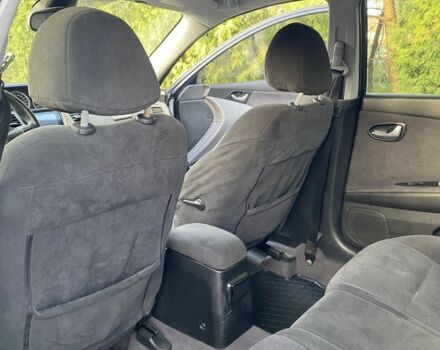 Сірий Ніссан Інша, об'ємом двигуна 2 л та пробігом 318 тис. км за 3700 $, фото 11 на Automoto.ua