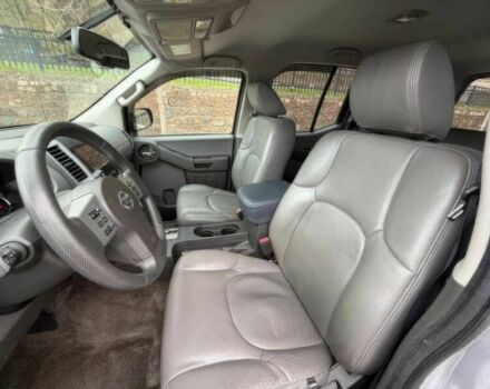 Серый Ниссан Другая, объемом двигателя 4 л и пробегом 77 тыс. км за 12000 $, фото 7 на Automoto.ua