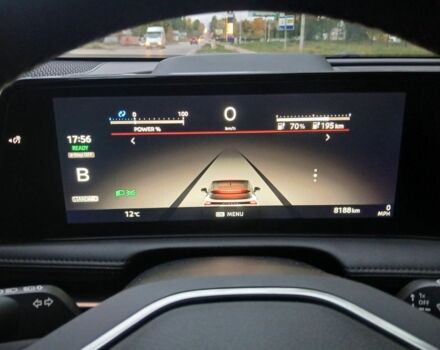 Сірий Ніссан Інша, об'ємом двигуна 0 л та пробігом 8 тис. км за 35000 $, фото 4 на Automoto.ua