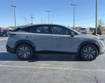 Сірий Ніссан Інша, об'ємом двигуна 0 л та пробігом 26 тис. км за 20200 $, фото 3 на Automoto.ua