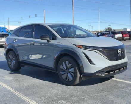 Сірий Ніссан Інша, об'ємом двигуна 0 л та пробігом 26 тис. км за 20200 $, фото 2 на Automoto.ua