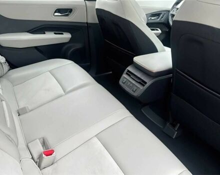 Сірий Ніссан Інша, об'ємом двигуна 0 л та пробігом 19 тис. км за 18000 $, фото 13 на Automoto.ua