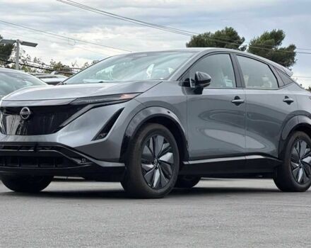 Сірий Ніссан Інша, об'ємом двигуна 0 л та пробігом 19 тис. км за 18000 $, фото 2 на Automoto.ua