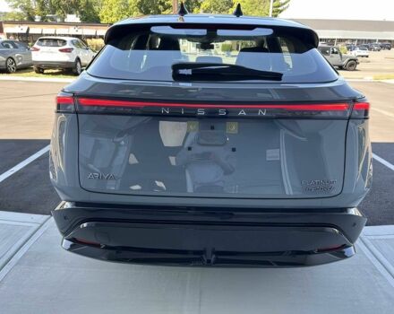 Серый Ниссан Другая, объемом двигателя 0 л и пробегом 13 тыс. км за 9000 $, фото 4 на Automoto.ua