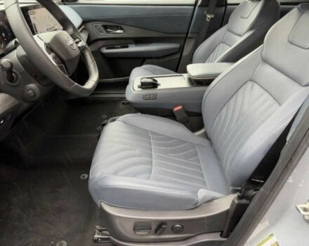 Серый Ниссан Другая, объемом двигателя 0 л и пробегом 15 тыс. км за 12500 $, фото 7 на Automoto.ua