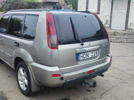 Ниссан Другая 2004 в Ахтырке на Automoto.ua Серый Ниссан Другая, объемом двигателя 2.2 л и пробегом 420 тыс. км за 4000 $, фото 1 на Automoto.ua