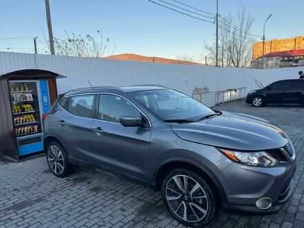 Сірий Ніссан Інша, об'ємом двигуна 2 л та пробігом 121 тис. км за 13000 $, фото 1 на Automoto.ua