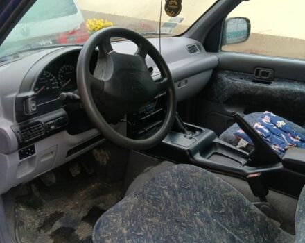 Синий Ниссан Другая, объемом двигателя 0 л и пробегом 250 тыс. км за 2200 $, фото 4 на Automoto.ua