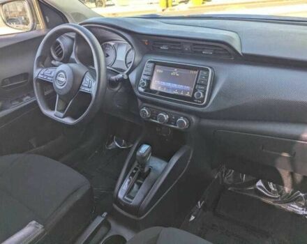 Синій Ніссан Інша, об'ємом двигуна 1.6 л та пробігом 25 тис. км за 3800 $, фото 4 на Automoto.ua