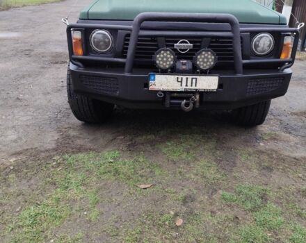 Зеленый Ниссан Другая, объемом двигателя 4 л и пробегом 300 тыс. км за 14500 $, фото 4 на Automoto.ua