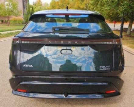 Зелений Ніссан Інша, об'ємом двигуна 0 л та пробігом 20 тис. км за 13900 $, фото 6 на Automoto.ua