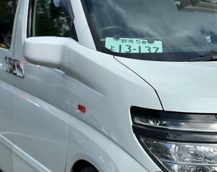 Білий Ніссан Ельгранд, об'ємом двигуна 3.5 л та пробігом 235 тис. км за 10500 $, фото 4 на Automoto.ua