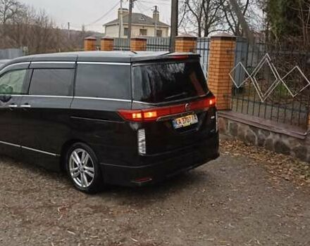 Черный Ниссан Эльгранд, объемом двигателя 2.5 л и пробегом 140 тыс. км за 14000 $, фото 4 на Automoto.ua