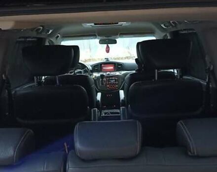 Черный Ниссан Эльгранд, объемом двигателя 2.5 л и пробегом 140 тыс. км за 14000 $, фото 6 на Automoto.ua