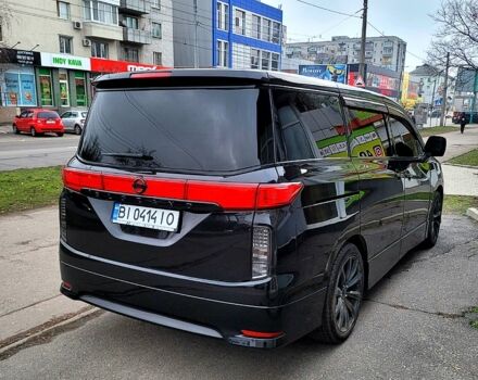 Чорний Ніссан Ельгранд, об'ємом двигуна 2.5 л та пробігом 118 тис. км за 19500 $, фото 3 на Automoto.ua