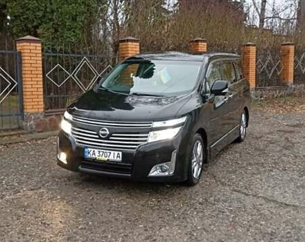 Черный Ниссан Эльгранд, объемом двигателя 2.5 л и пробегом 140 тыс. км за 14000 $, фото 1 на Automoto.ua