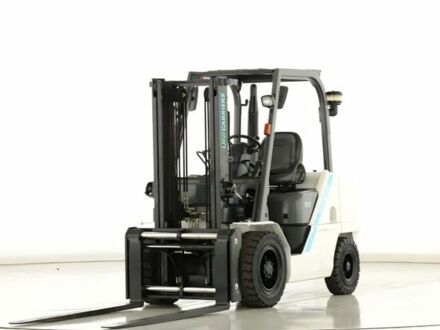 Білий Ніссан ФД, об'ємом двигуна 3 л та пробігом 1 тис. км за 18500 $, фото 1 на Automoto.ua