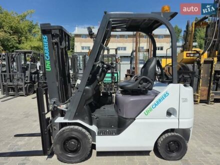 Белый Ниссан ФГ, объемом двигателя 2.1 л и пробегом 135 тыс. км за 9200 $, фото 1 на Automoto.ua