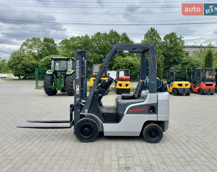 Серый Ниссан ФГ, объемом двигателя 2 л и пробегом 0 тыс. км за 7600 $, фото 1 на Automoto.ua
