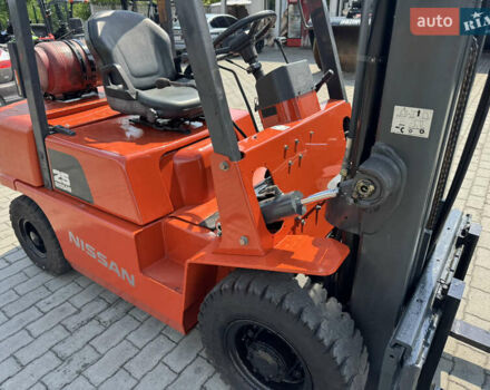 Помаранчевий Ніссан ФГ, об'ємом двигуна 2.5 л та пробігом 0 тис. км за 8200 $, фото 7 на Automoto.ua