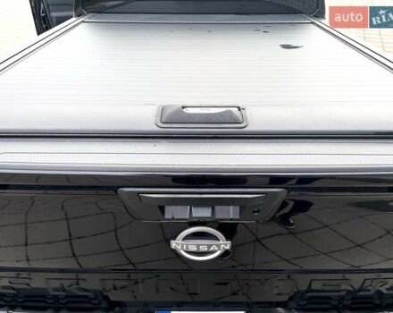 Черный Ниссан Фронтиер, объемом двигателя 3.8 л и пробегом 53 тыс. км за 26000 $, фото 3 на Automoto.ua