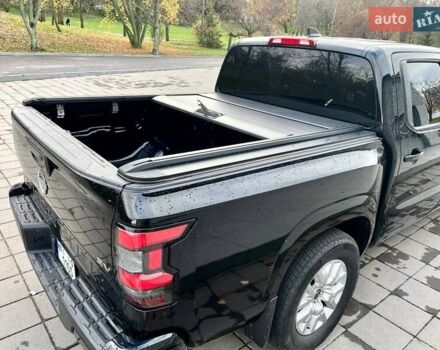 Черный Ниссан Фронтиер, объемом двигателя 3.8 л и пробегом 53 тыс. км за 26000 $, фото 10 на Automoto.ua