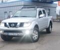Серый Ниссан Фронтиер, объемом двигателя 4 л и пробегом 215 тыс. км за 9200 $, фото 1 на Automoto.ua