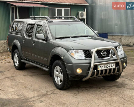 Ниссан Фронтиер 2006 в Житомире на Automoto.ua Серый Ниссан Фронтиер, объемом двигателя 4 л и пробегом 50 тыс. км за 12000 $, фото 4 на Automoto.ua
