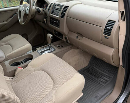 Ниссан Фронтиер 2006 в Житомире на Automoto.ua Серый Ниссан Фронтиер, объемом двигателя 4 л и пробегом 50 тыс. км за 12000 $, фото 39 на Automoto.ua