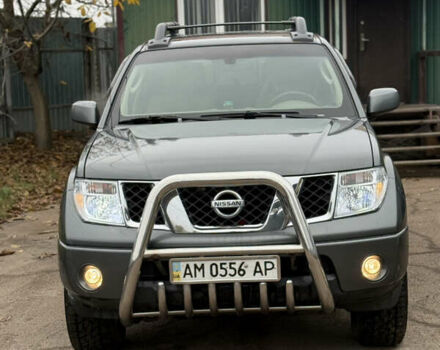 Ниссан Фронтиер 2006 в Житомире на Automoto.ua Серый Ниссан Фронтиер, объемом двигателя 4 л и пробегом 50 тыс. км за 12000 $, фото 2 на Automoto.ua