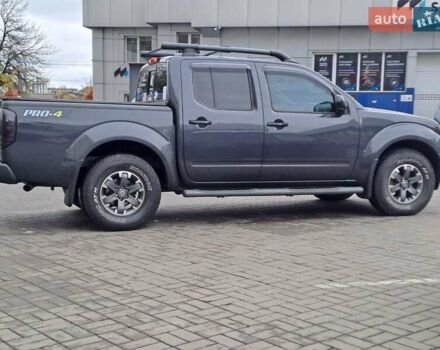 Серый Ниссан Фронтиер, объемом двигателя 4 л и пробегом 200 тыс. км за 15690 $, фото 14 на Automoto.ua