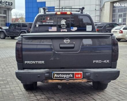 Серый Ниссан Фронтиер, объемом двигателя 4 л и пробегом 200 тыс. км за 15690 $, фото 16 на Automoto.ua