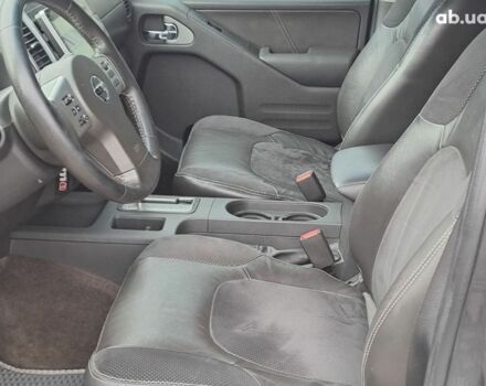 Серый Ниссан Фронтиер, объемом двигателя 4 л и пробегом 200 тыс. км за 15690 $, фото 14 на Automoto.ua