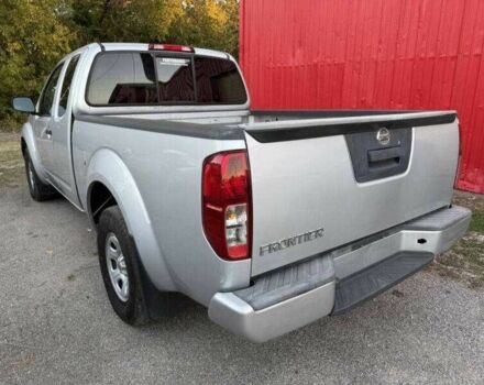 Серый Ниссан Фронтиер, объемом двигателя 2.5 л и пробегом 58 тыс. км за 4200 $, фото 1 на Automoto.ua