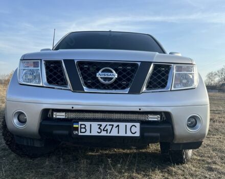 Серый Ниссан Фронтиер, объемом двигателя 4 л и пробегом 117 тыс. км за 19000 $, фото 11 на Automoto.ua