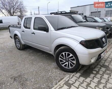 Серый Ниссан Фронтиер, объемом двигателя 4 л и пробегом 74 тыс. км за 12000 $, фото 1 на Automoto.ua