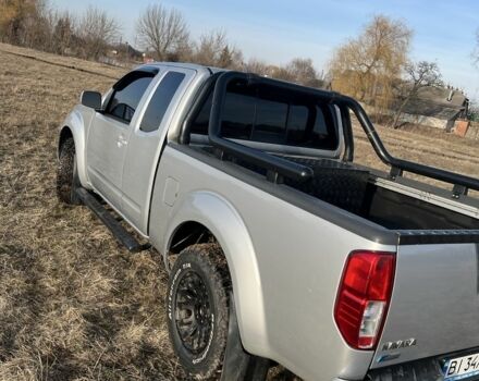 Серый Ниссан Фронтиер, объемом двигателя 4 л и пробегом 117 тыс. км за 19000 $, фото 6 на Automoto.ua