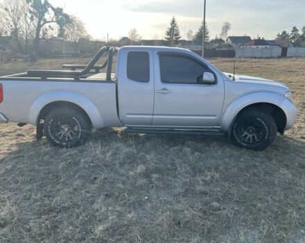 Серый Ниссан Фронтиер, объемом двигателя 4 л и пробегом 117 тыс. км за 19000 $, фото 3 на Automoto.ua