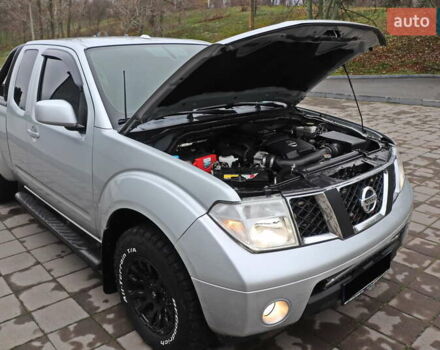 Серый Ниссан Фронтиер, объемом двигателя 4 л и пробегом 122 тыс. км за 17999 $, фото 21 на Automoto.ua