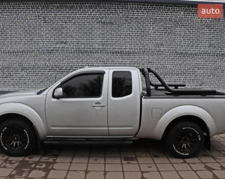 Серый Ниссан Фронтиер, объемом двигателя 4 л и пробегом 122 тыс. км за 17999 $, фото 9 на Automoto.ua