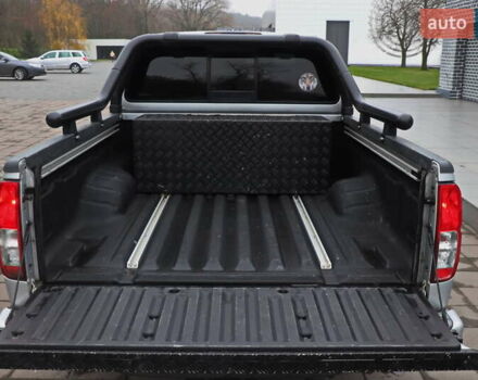 Серый Ниссан Фронтиер, объемом двигателя 4 л и пробегом 122 тыс. км за 17999 $, фото 6 на Automoto.ua