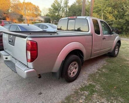 Серый Ниссан Фронтиер, объемом двигателя 2.5 л и пробегом 58 тыс. км за 4200 $, фото 2 на Automoto.ua