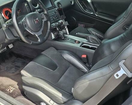 Черный Ниссан ГТ-Р, объемом двигателя 3.8 л и пробегом 53 тыс. км за 59000 $, фото 25 на Automoto.ua