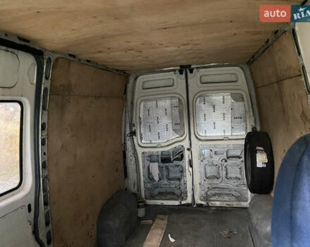 Белый Ниссан Интерстар, объемом двигателя 2.46 л и пробегом 400 тыс. км за 4200 $, фото 4 на Automoto.ua