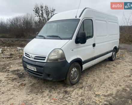 Білий Ніссан Інтерстар, об'ємом двигуна 2.5 л та пробігом 391 тис. км за 6000 $, фото 1 на Automoto.ua