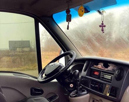 Белый Ниссан Интерстар, объемом двигателя 2.5 л и пробегом 620 тыс. км за 5500 $, фото 10 на Automoto.ua