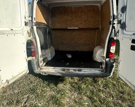 Білий Ніссан Інтерстар, об'ємом двигуна 2.19 л та пробігом 400 тис. км за 4200 $, фото 11 на Automoto.ua