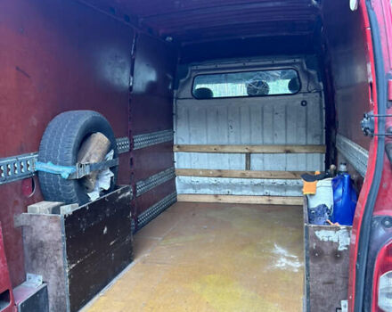 Красный Ниссан Интерстар, объемом двигателя 2.2 л и пробегом 487 тыс. км за 5900 $, фото 18 на Automoto.ua