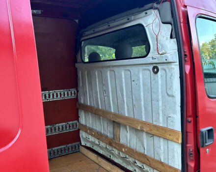 Красный Ниссан Интерстар, объемом двигателя 2.2 л и пробегом 487 тыс. км за 5900 $, фото 17 на Automoto.ua