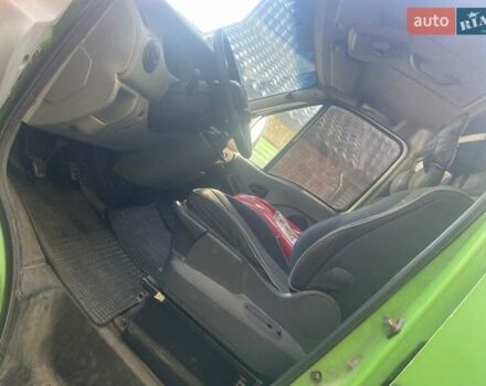 Зелений Ніссан Інтерстар, об'ємом двигуна 2.46 л та пробігом 417 тис. км за 4300 $, фото 2 на Automoto.ua